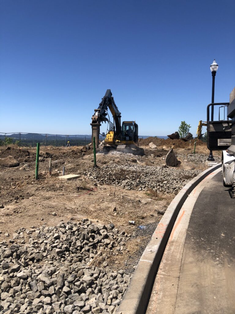 Gradewerks, Boulder Ridge Project - equipment and rocks